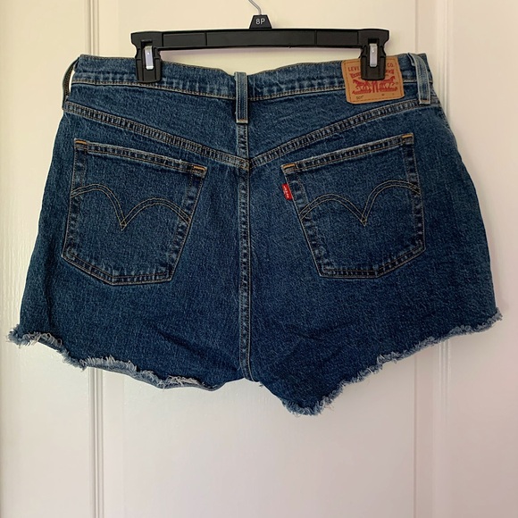 Levi’s 501 Original High Rise Dark Jean Shorts Cut Off Salsa Mood - Size 34 - Picture 4 of 15